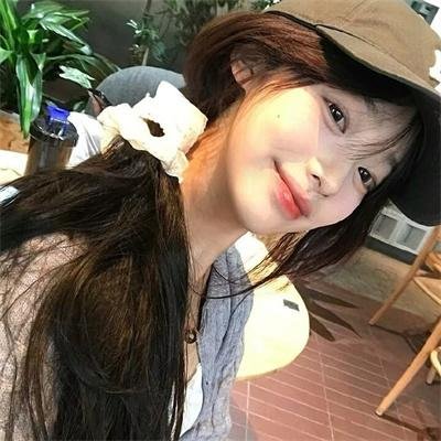 柳绿花红